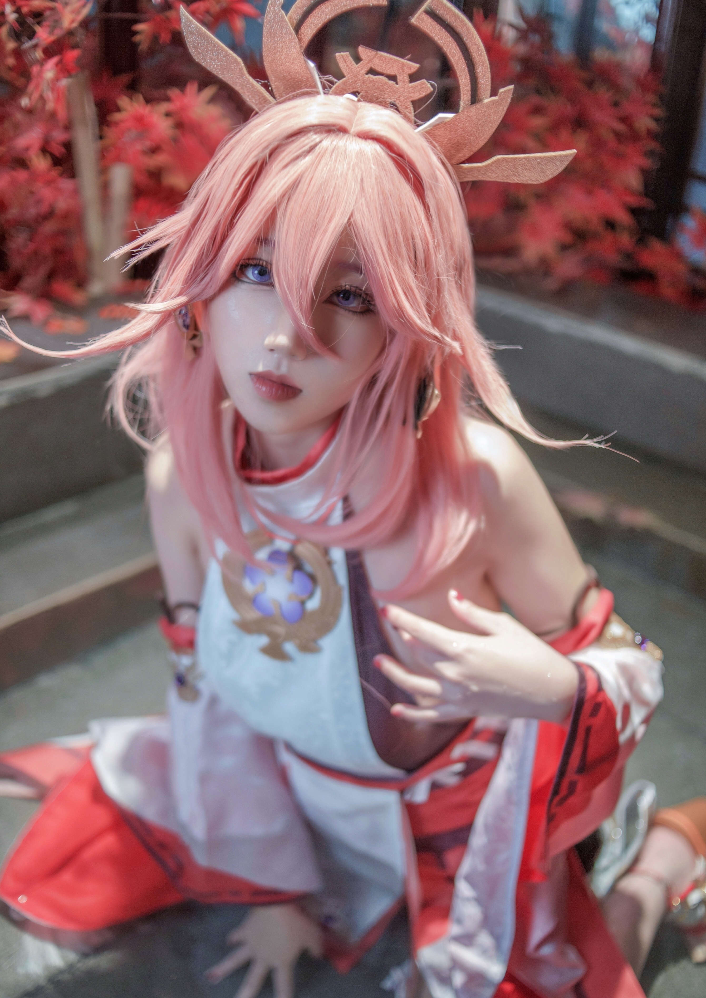 小姐姐在浴池里cos八重神子,看得我心跳加速,有点遭不住啊