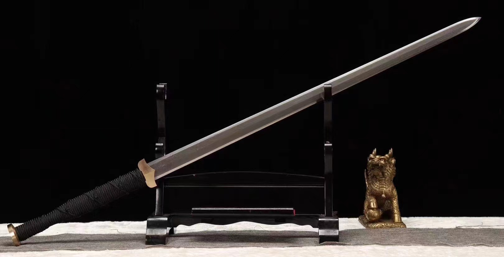 纯铜简装百炼钢八面汉剑