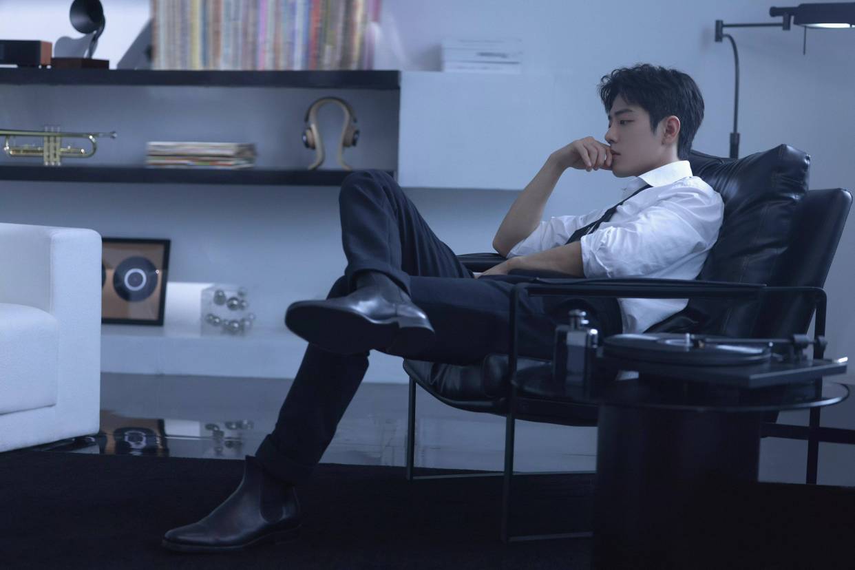 霸道总裁勾引我——肖战白衬衫花絮图