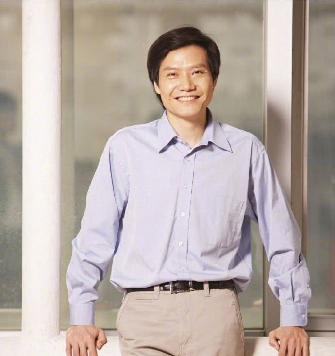 雷军个人捐赠13亿元给武汉大学,祝母校武汉大学130周年校庆