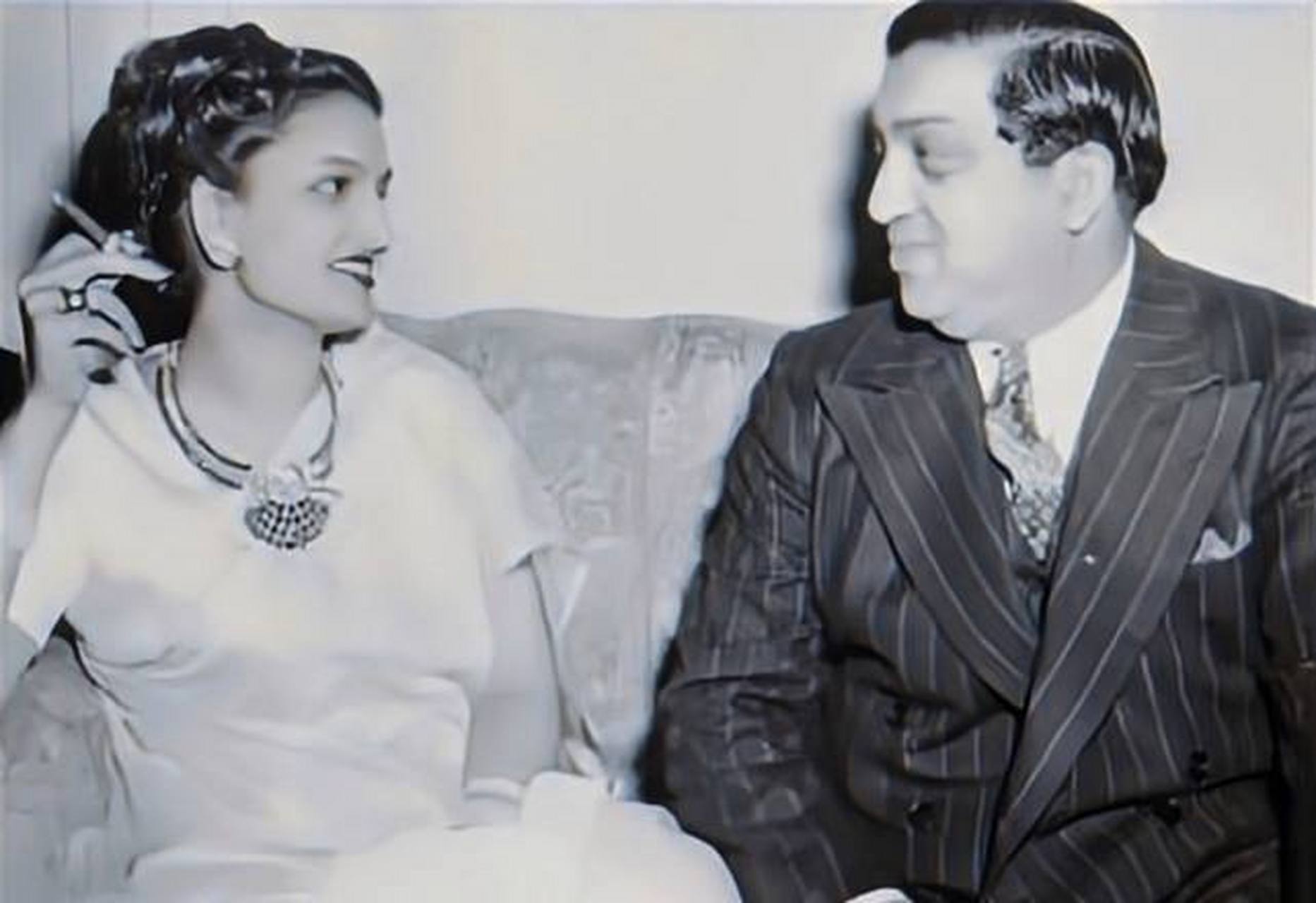 有一个女人绝对值得让人刮目相看,那就是印度曾经的王妃:西塔·德维.