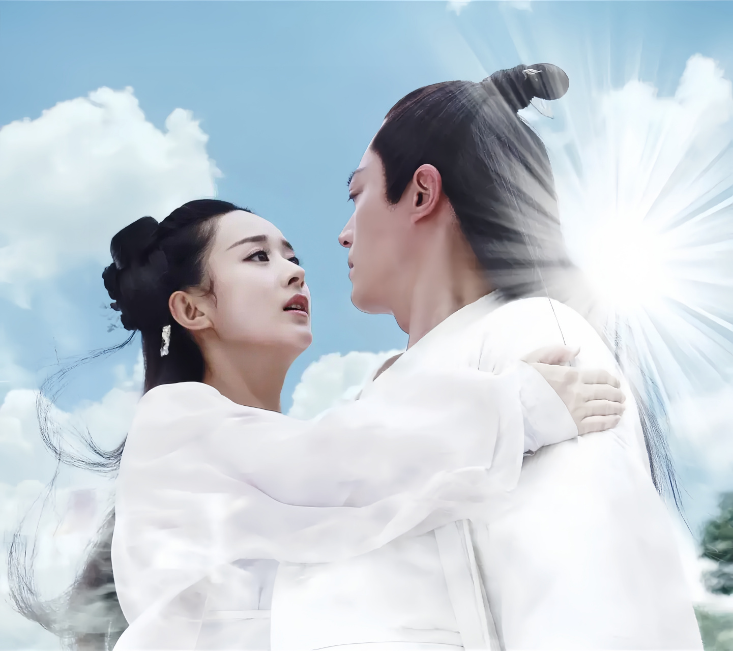 白子画在收徒时,花千骨承诺,如果她将来犯错,他作为师父会为她承担.