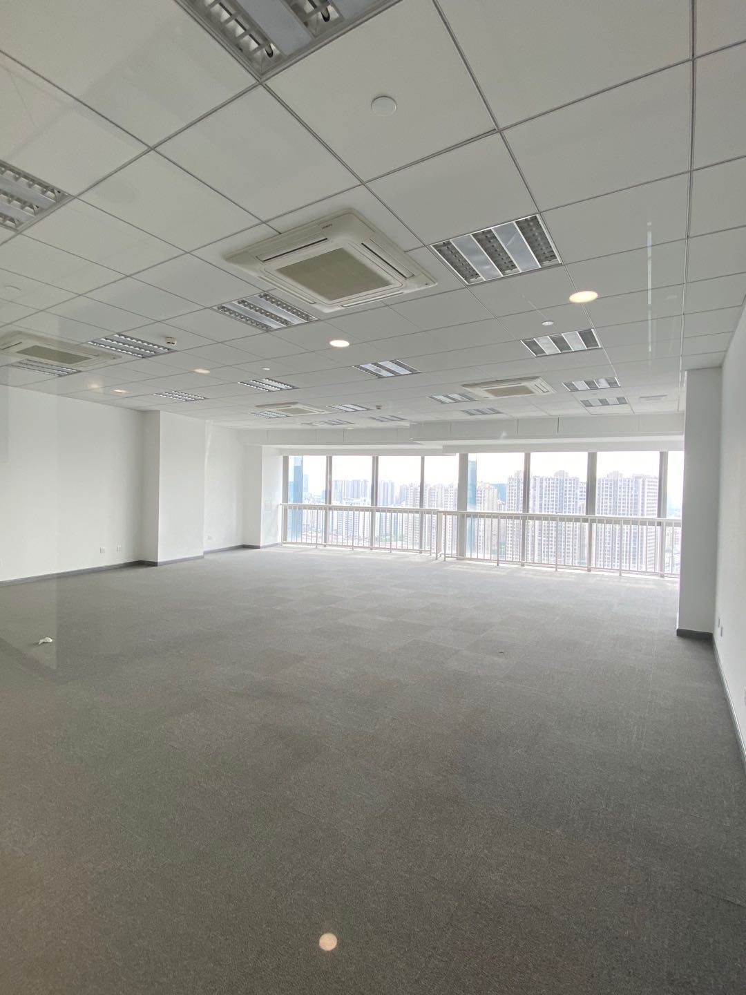 昆山昆城广场甲级写字楼