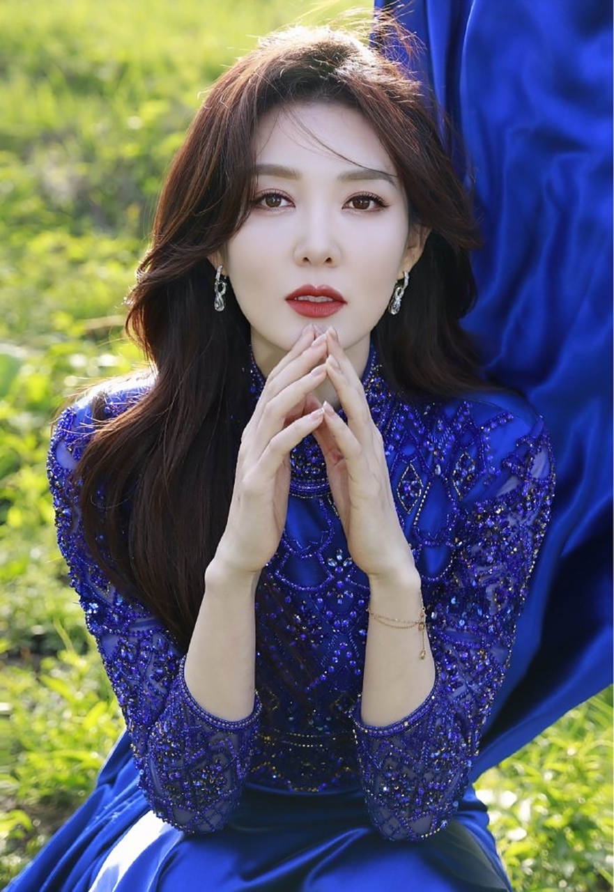 美女主持人郭玮