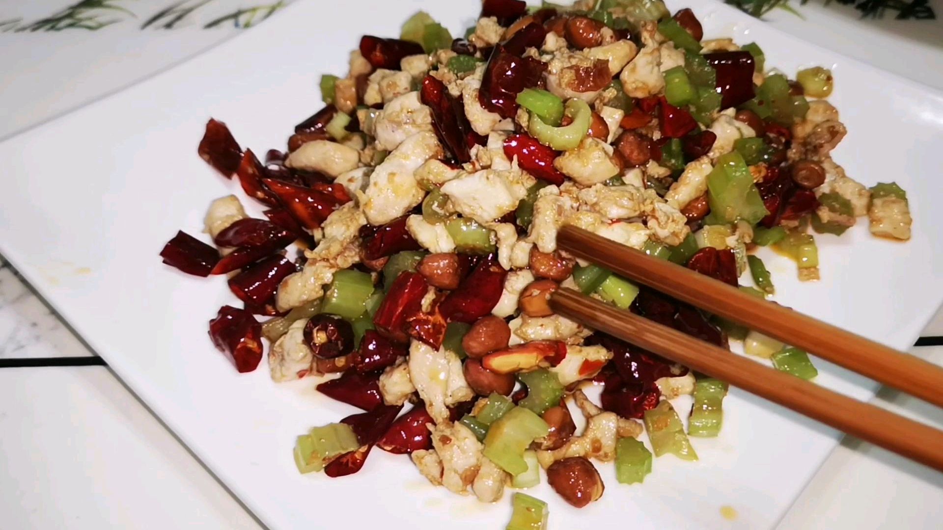 正宗川味成都美食家常菜,宫爆鸡丁,下酒下饭