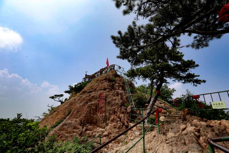 鞍山千山五佛顶景色好美