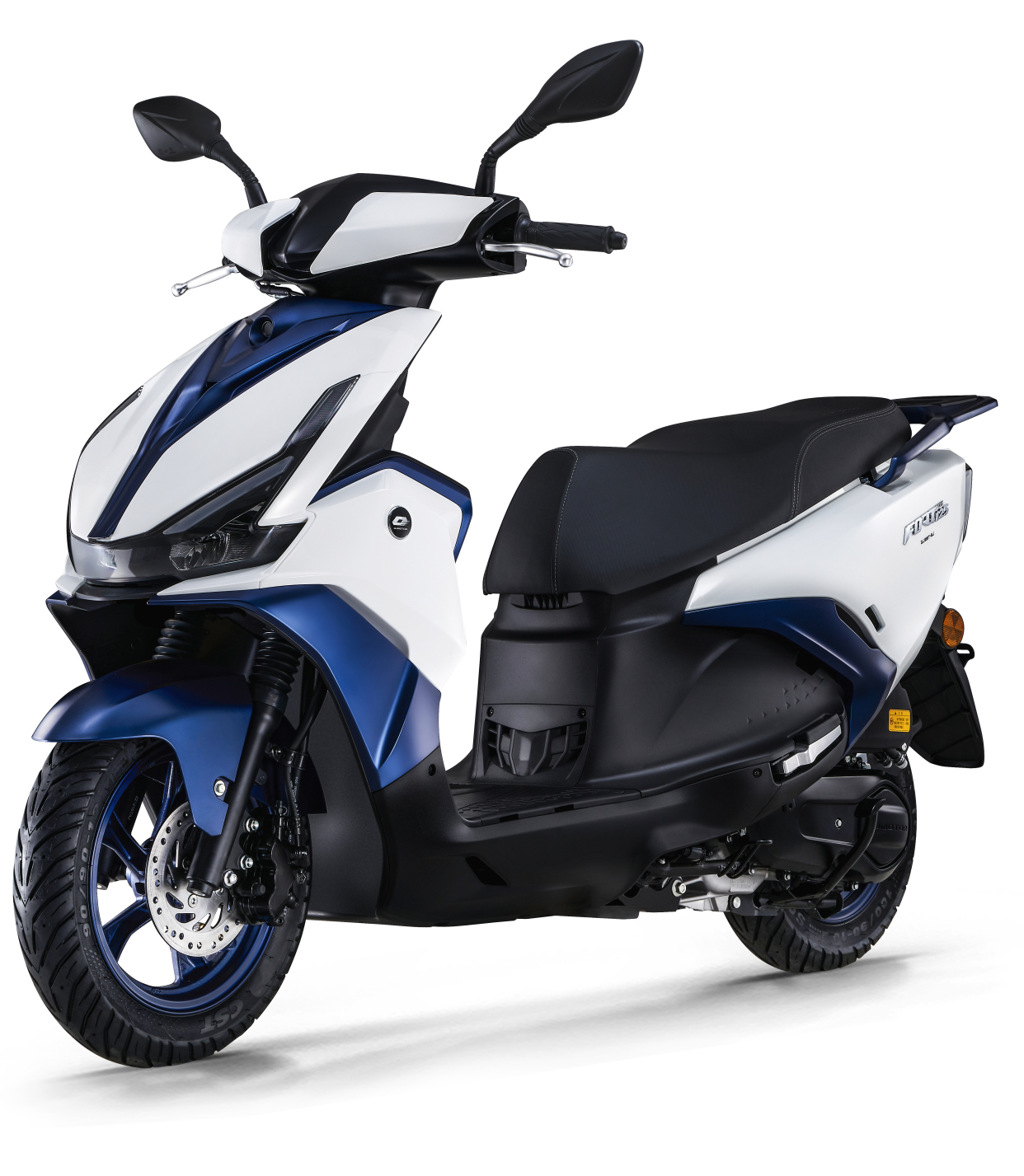 125踏板车颜值也内卷,钱江鸿125来了解一下