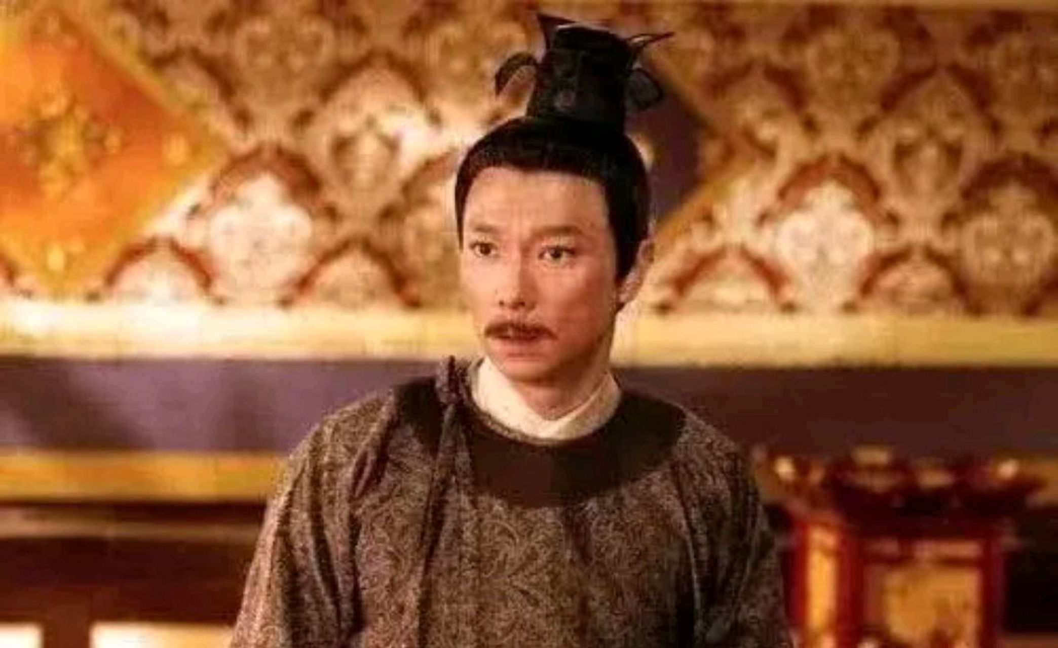 "周宣道"后宫估计要有人暴毙了 曹丕闻言哈哈大笑,道"骗子,朕