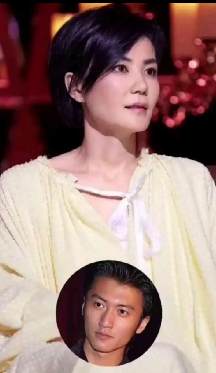 王菲和谢霆锋在泰国领证结婚了 这是港媒最新曝出的消息 这是真的还是