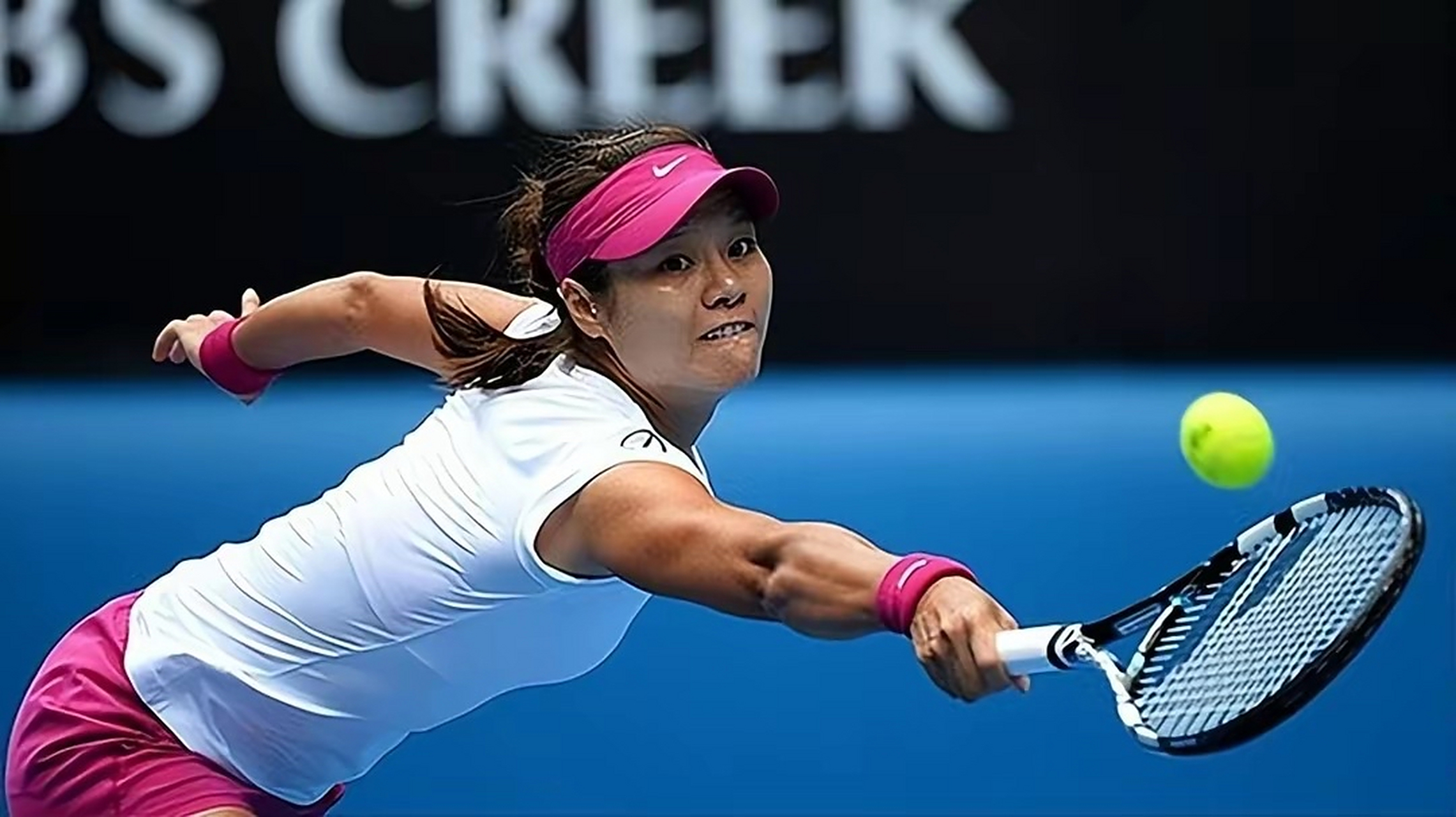 网球天后李娜:年过四十皮肤白嫩似少女,曾经的网球天后李娜再次出现在