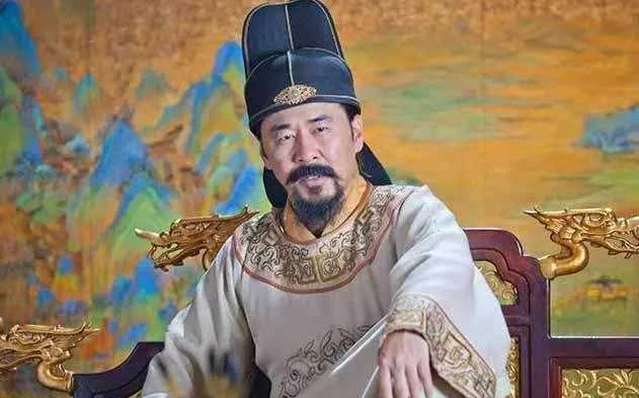 他是周世宗柴荣麾下的检校太傅,殿前都点检,但是在柴荣去世后,赵匡胤