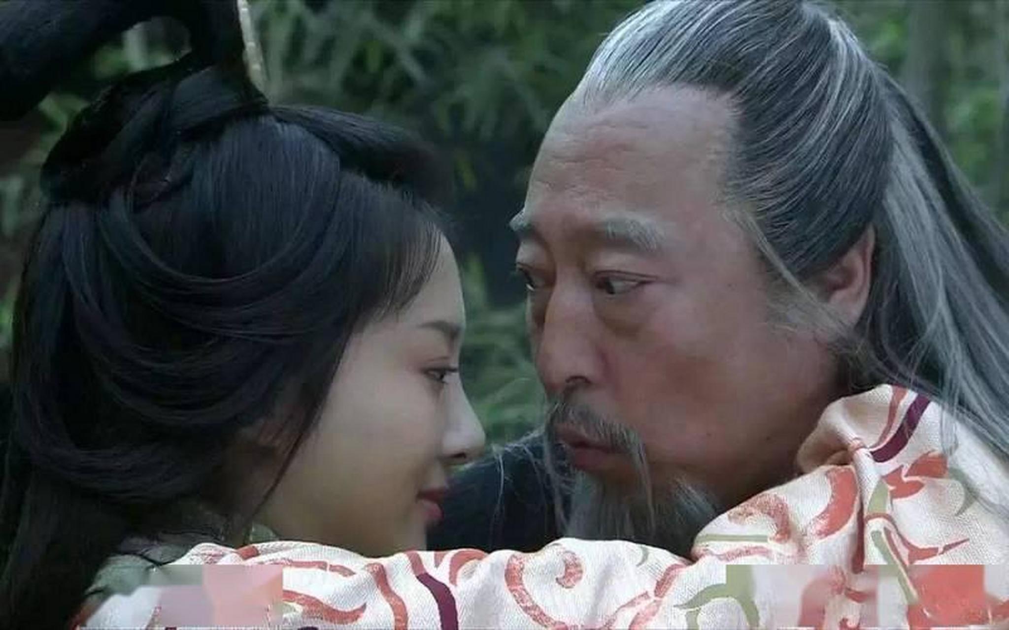 公元247年,司马懿59岁的夫人病逝,3个儿子嚎啕大哭,司马懿却坐着一动