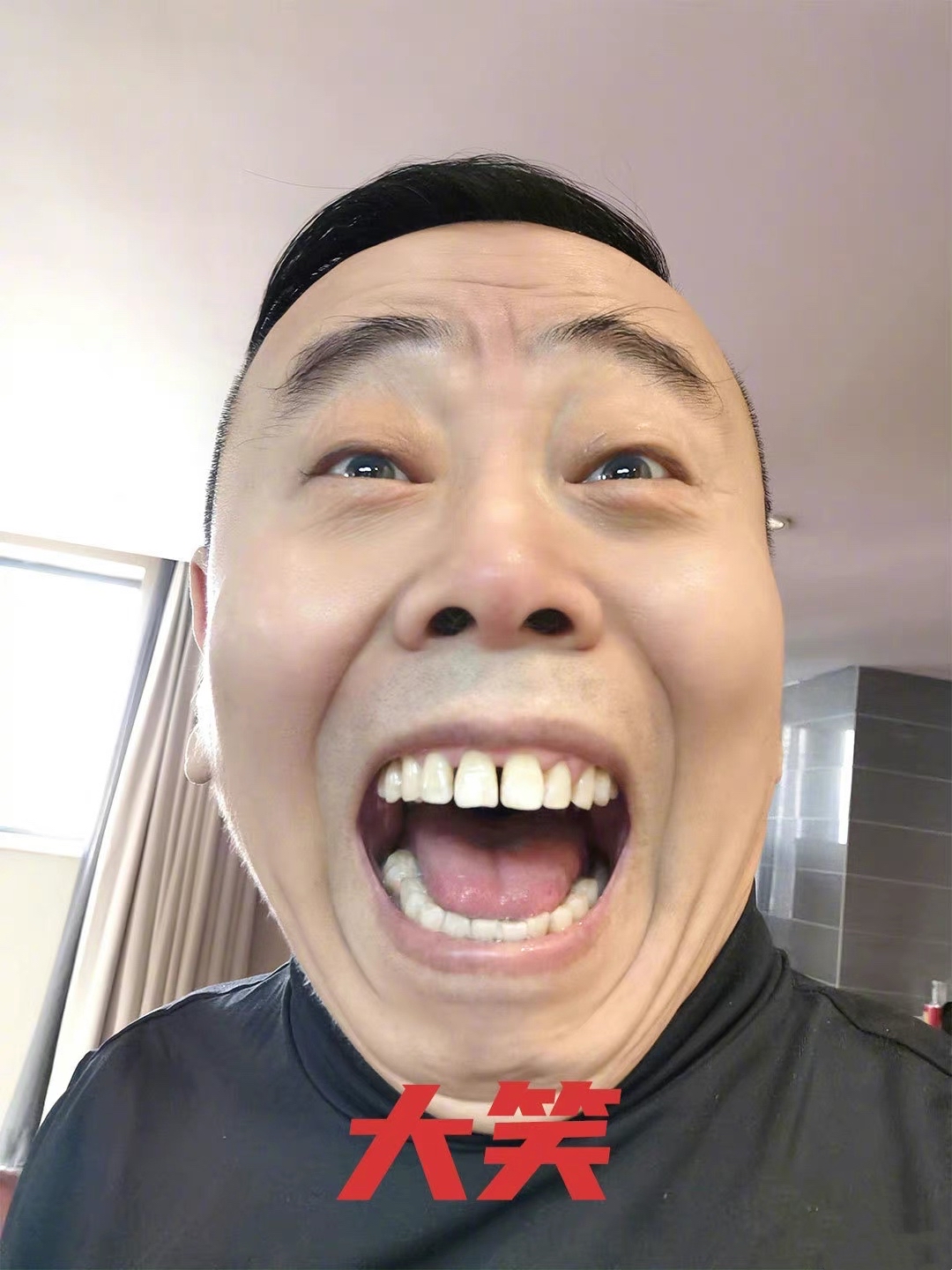 潘长江可能要告别"直播卖酒"行业了!