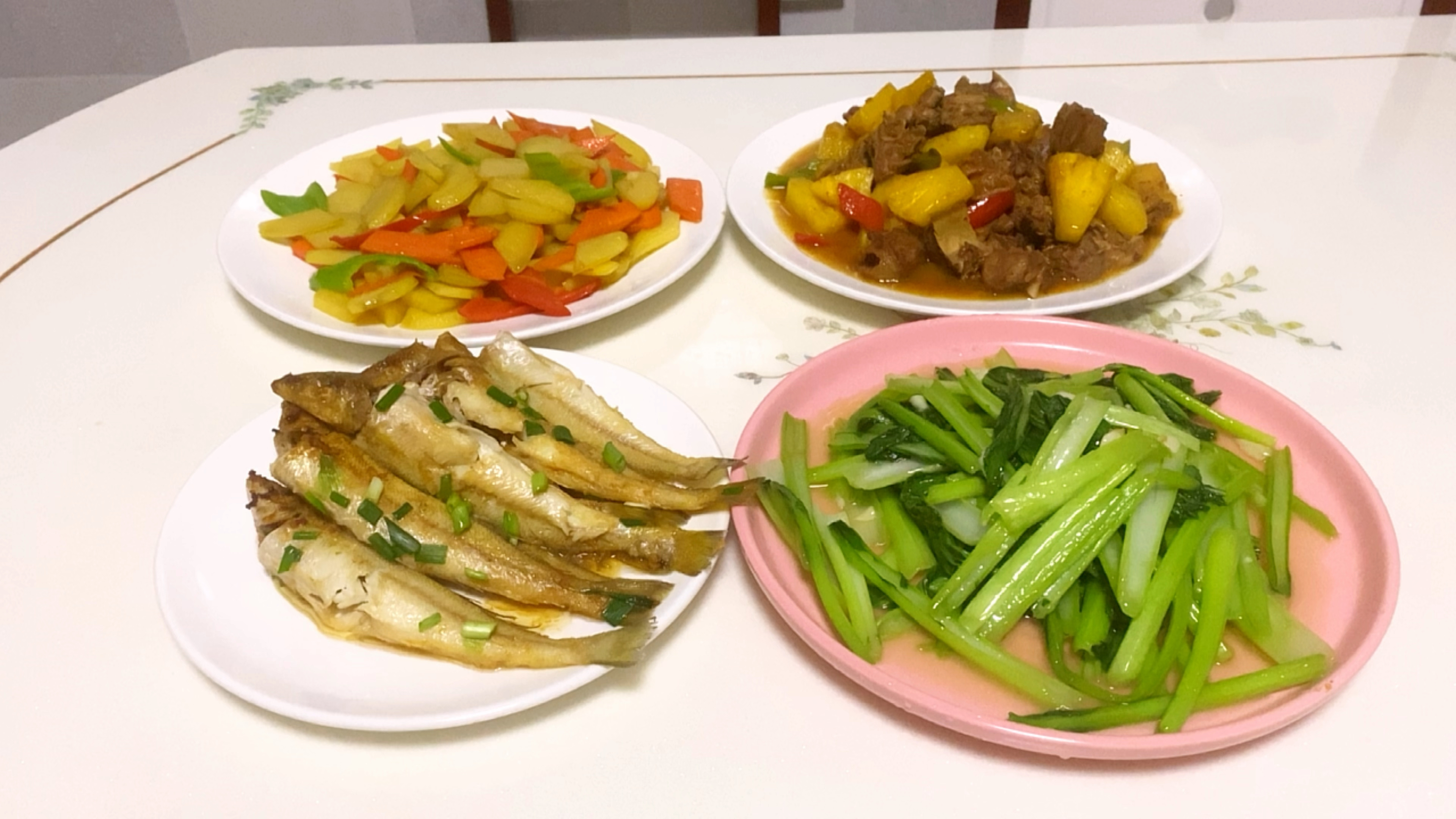 简简单单又是一餐,吃过这样的菜吗?做过这样的菜吗?