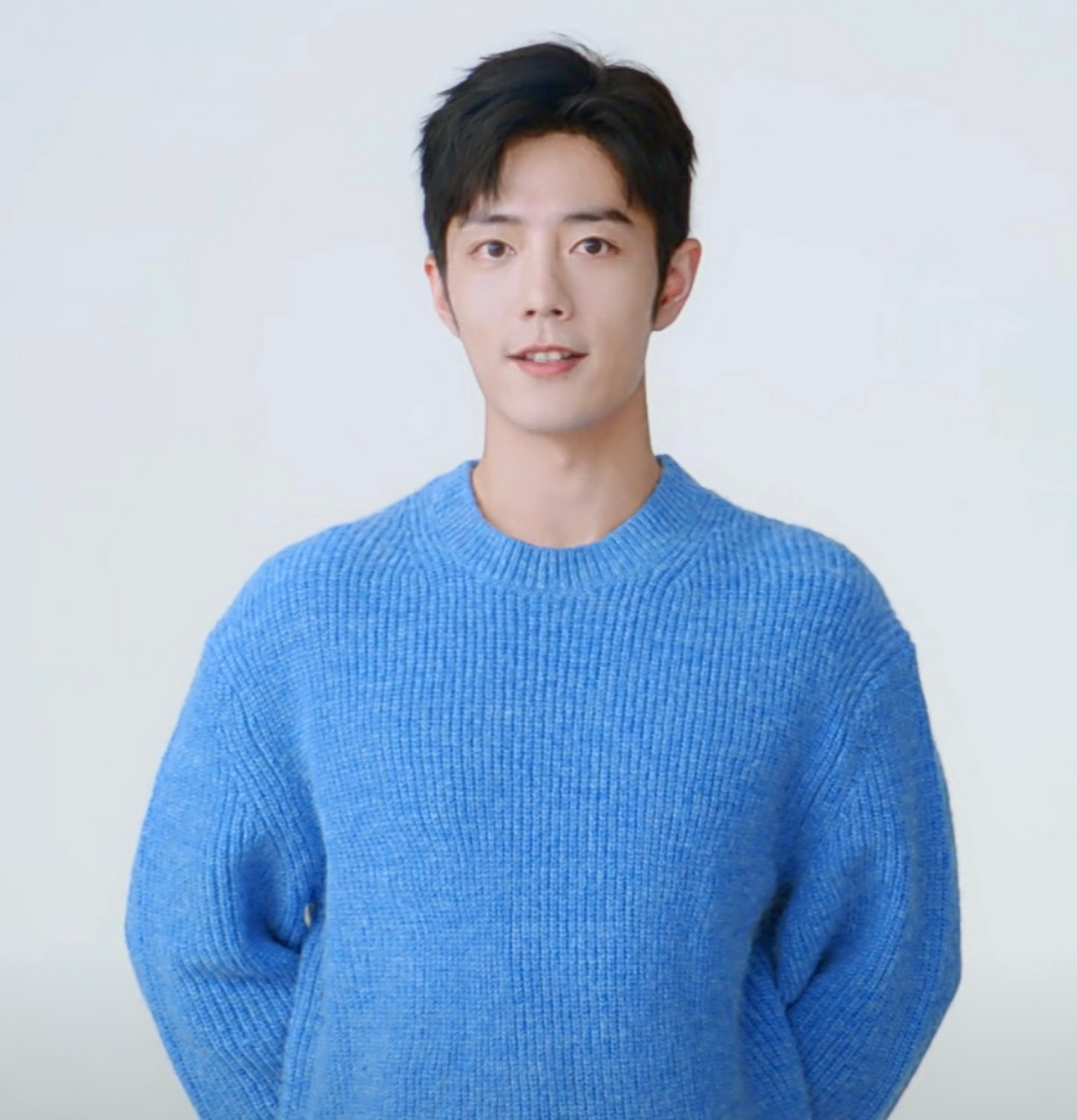 肖战# 那些年战战穿过的蓝毛衣,清清爽爽干干净净的宝贝