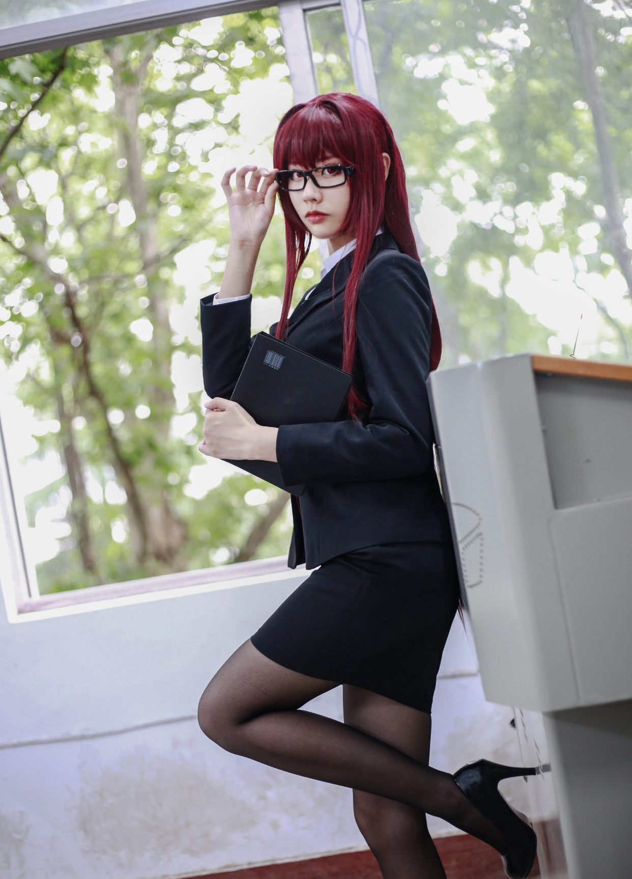 cosplay:斯卡哈的女教师同人,与她的"黑丝"制服福利,爱了爱了