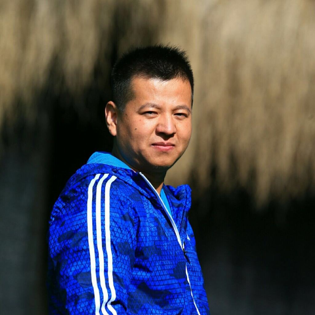 孙春龙被扒,私自找飞机,不听劝阻擅自撞入禁区,完全是为了募捐