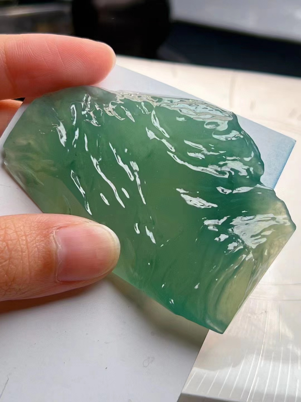 正冰湖水绿大牌子,胶润底色清爽,冰冰透透,起货效果超级美人物妥妥的