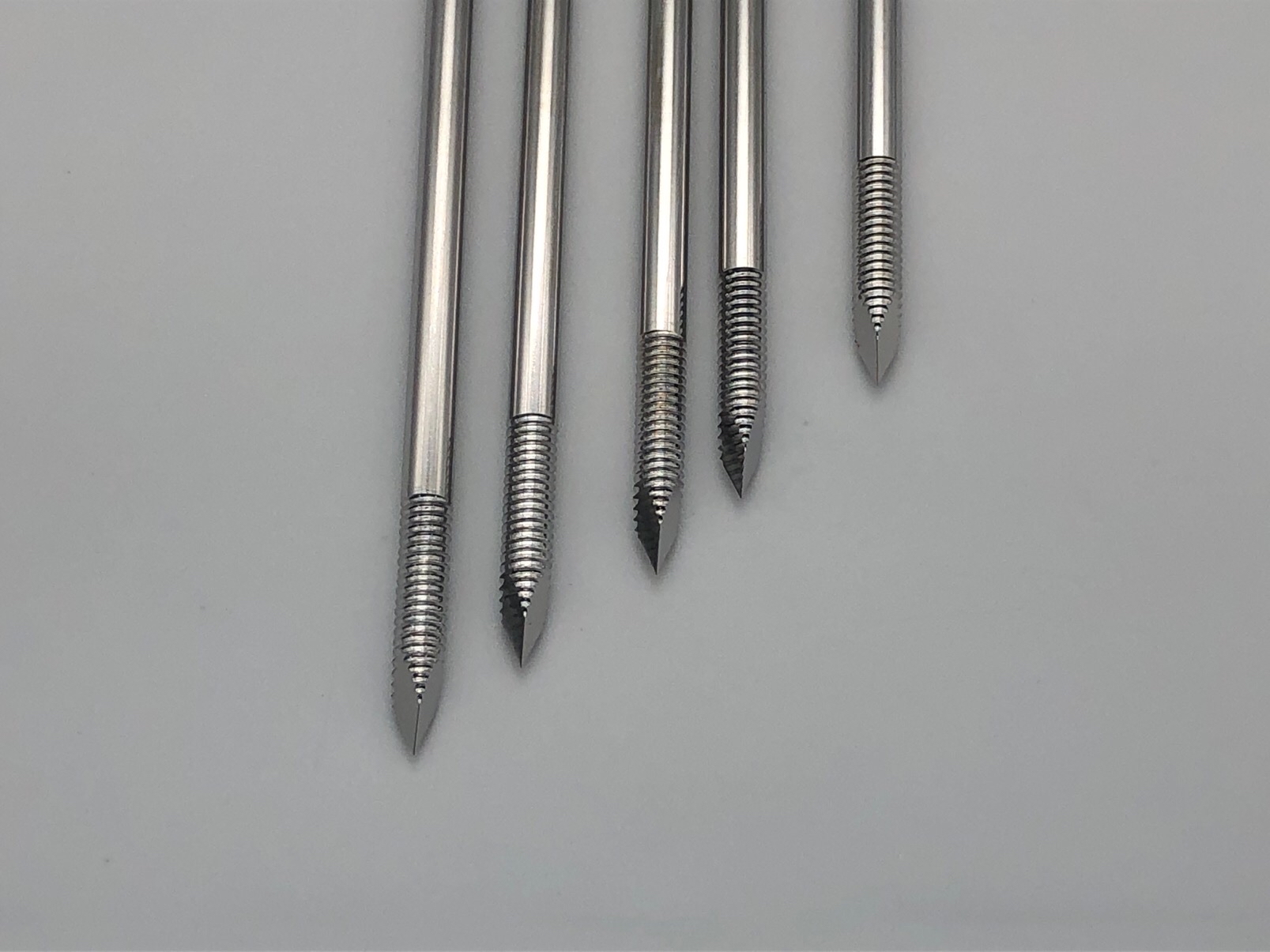 骨牵引针,金属骨针