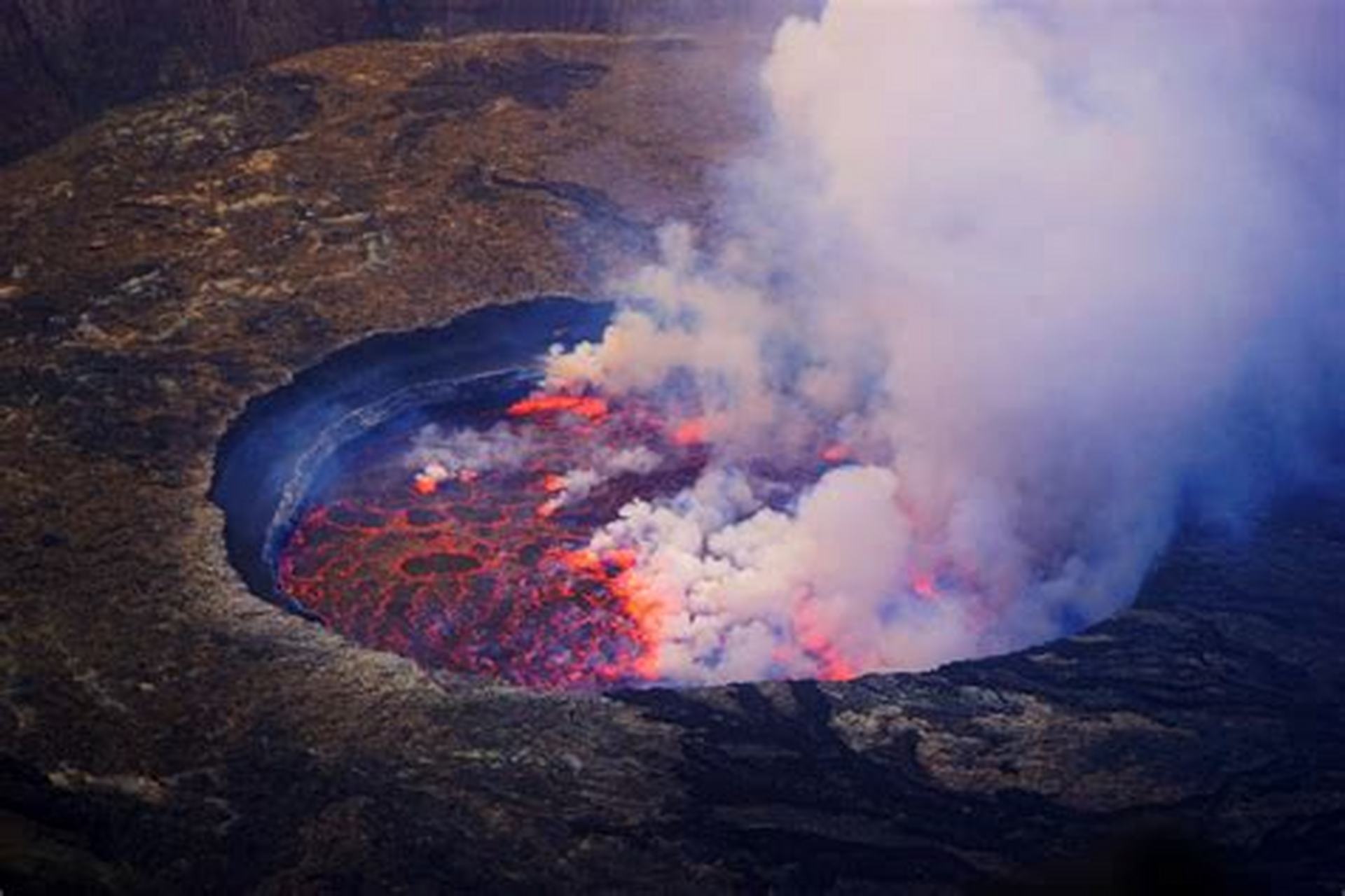 刚果火山图片