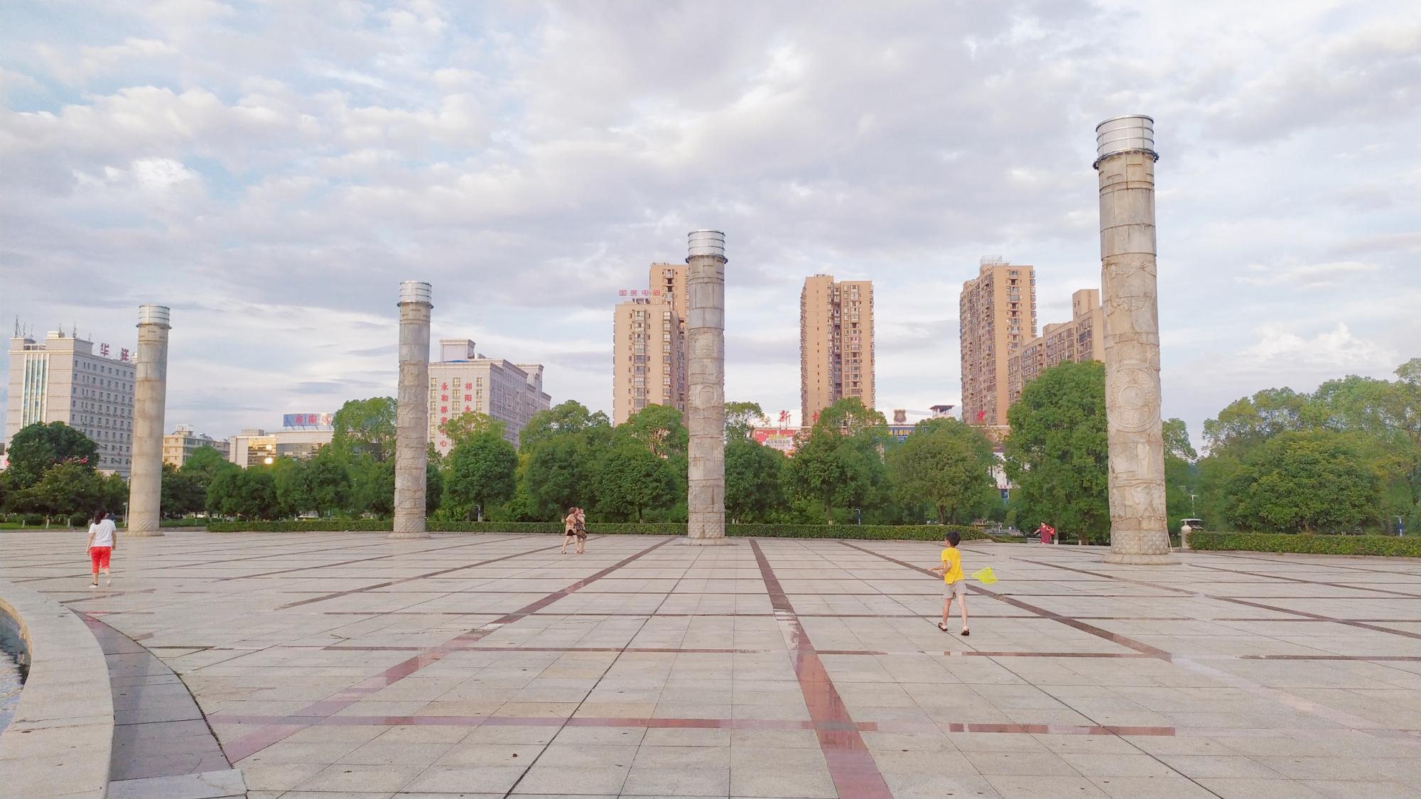 永州陶铸广场暮色