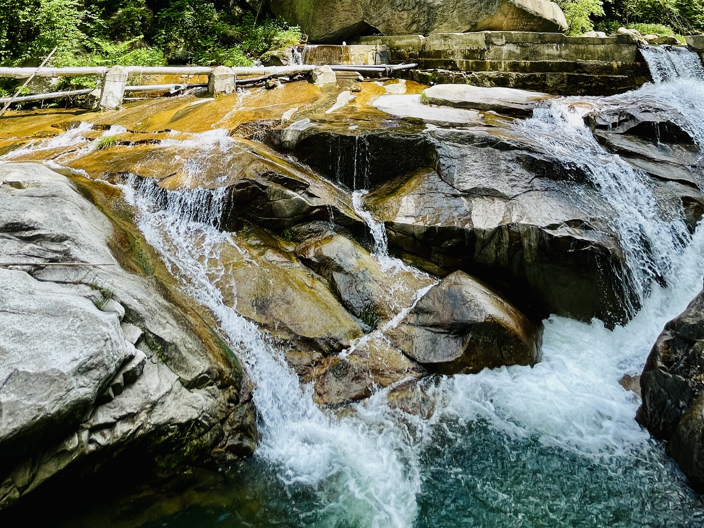 栾川蟠桃山风景区怎样图片