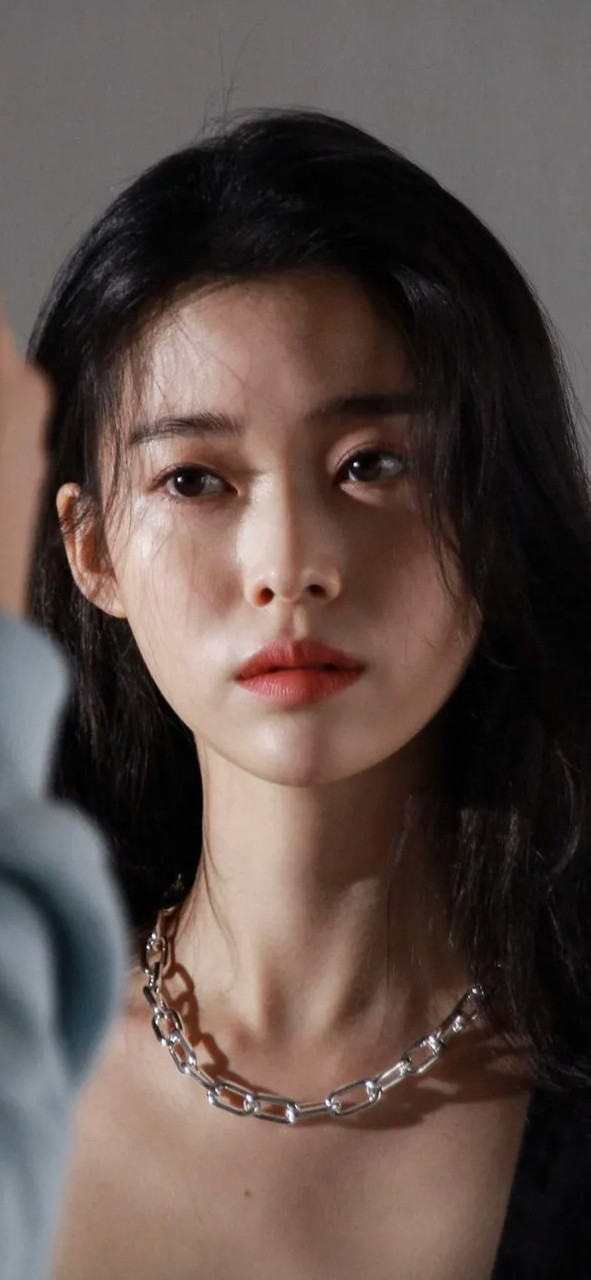 韩国演员郑伊书 (yi-seo jung),代表作《分手的决