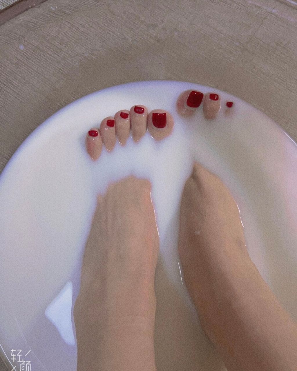 泡个牛奶浴#美脚