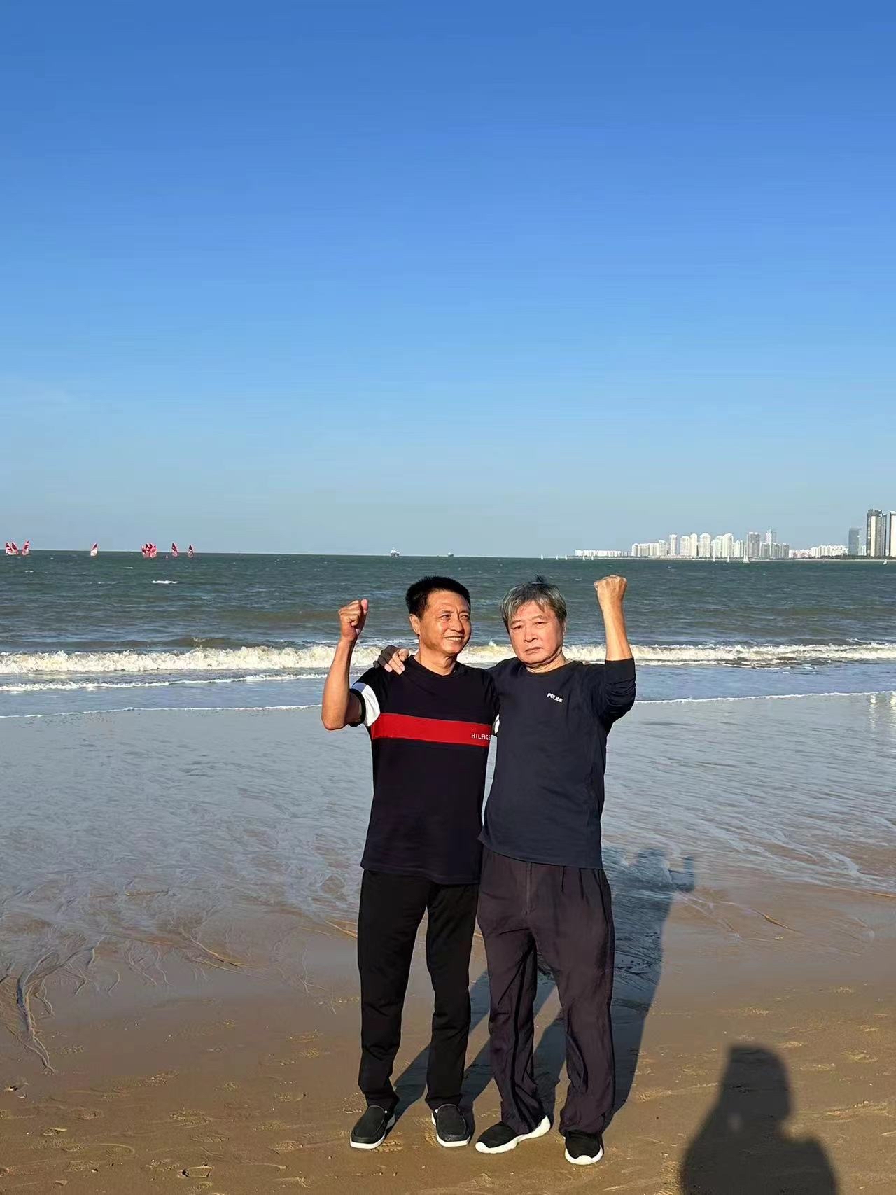 葛志坚·五言古风·岁末吟