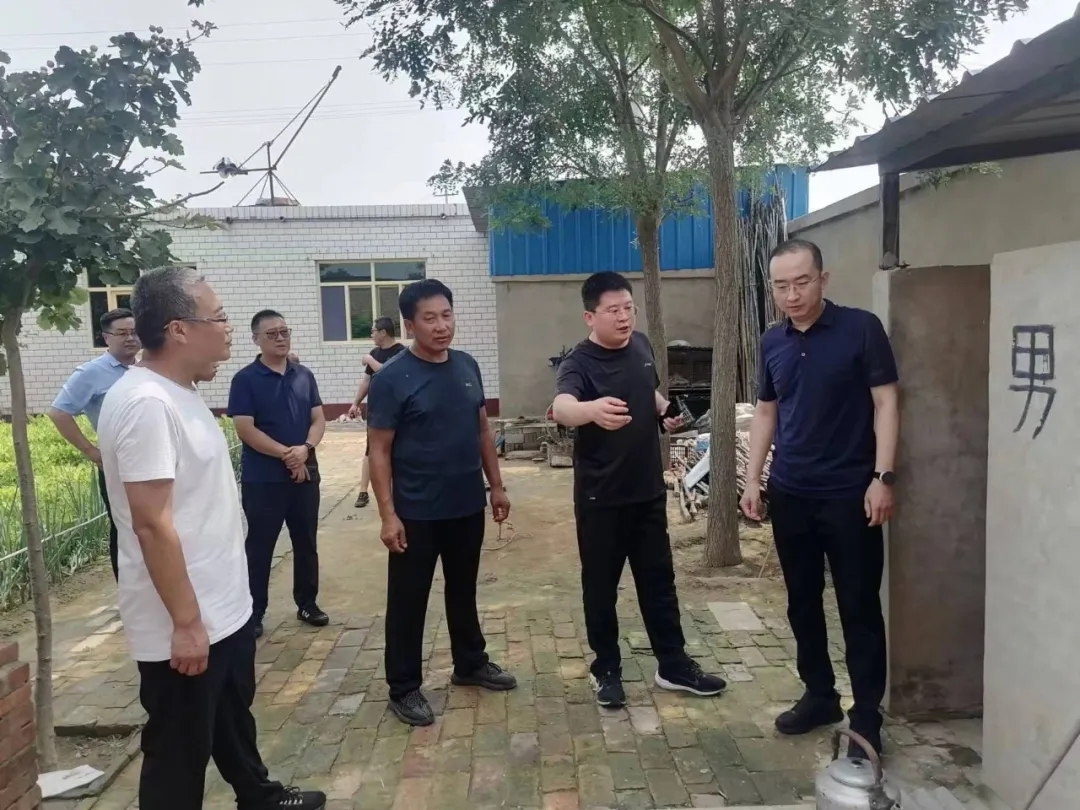 博野县长许喆督导检查农村问题厕所排查整改工作