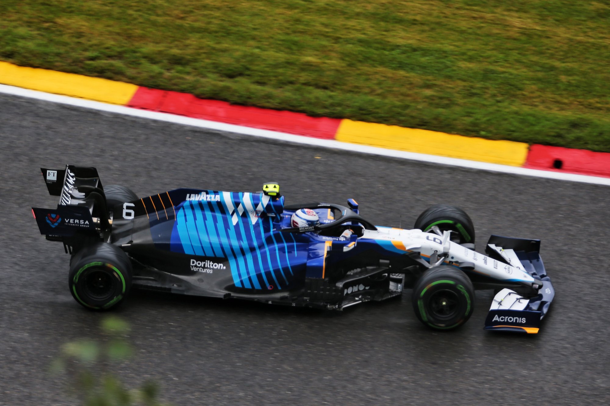 阿尔本,德弗里斯和中国车手周冠宇正在竞争f1威廉姆斯车队的席位