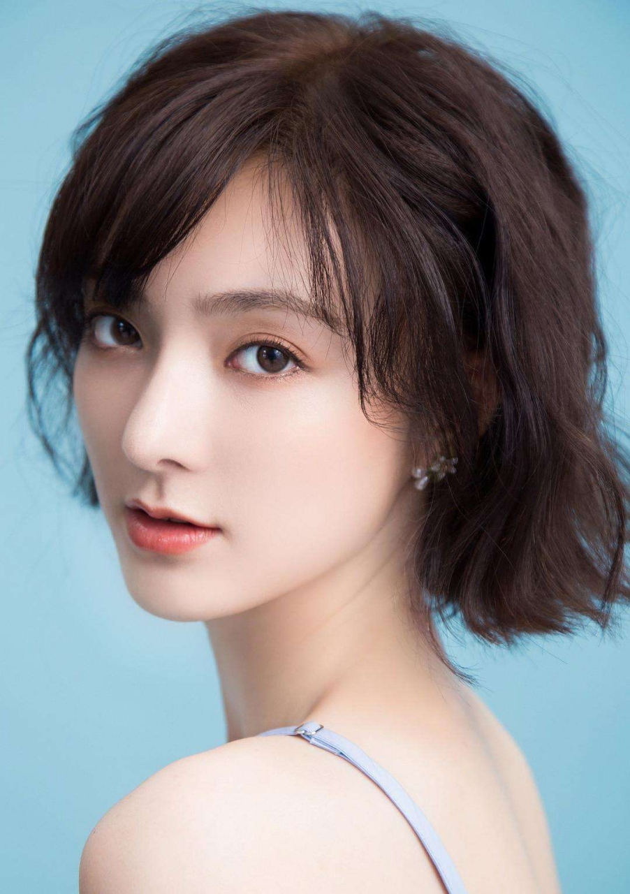 文婕,1995年9月3日出生于江西省,中国内地新生代女演员.