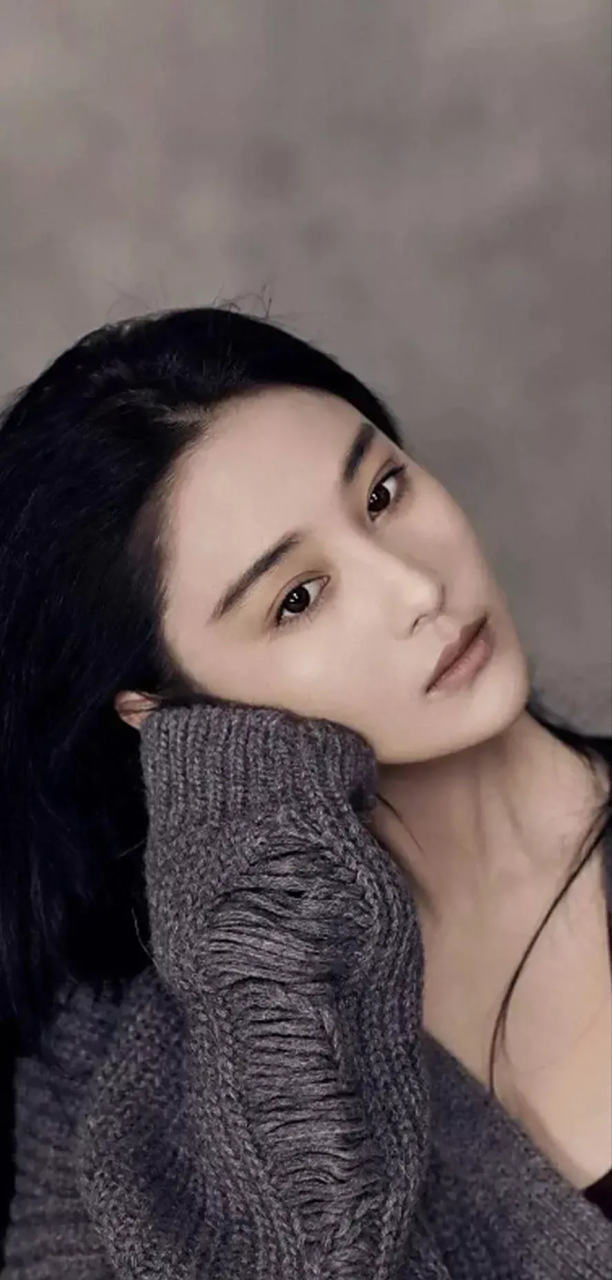 一组张馨予姐姐很慵懒风,也很有女人味十足姐姐韵味味道大美人风采