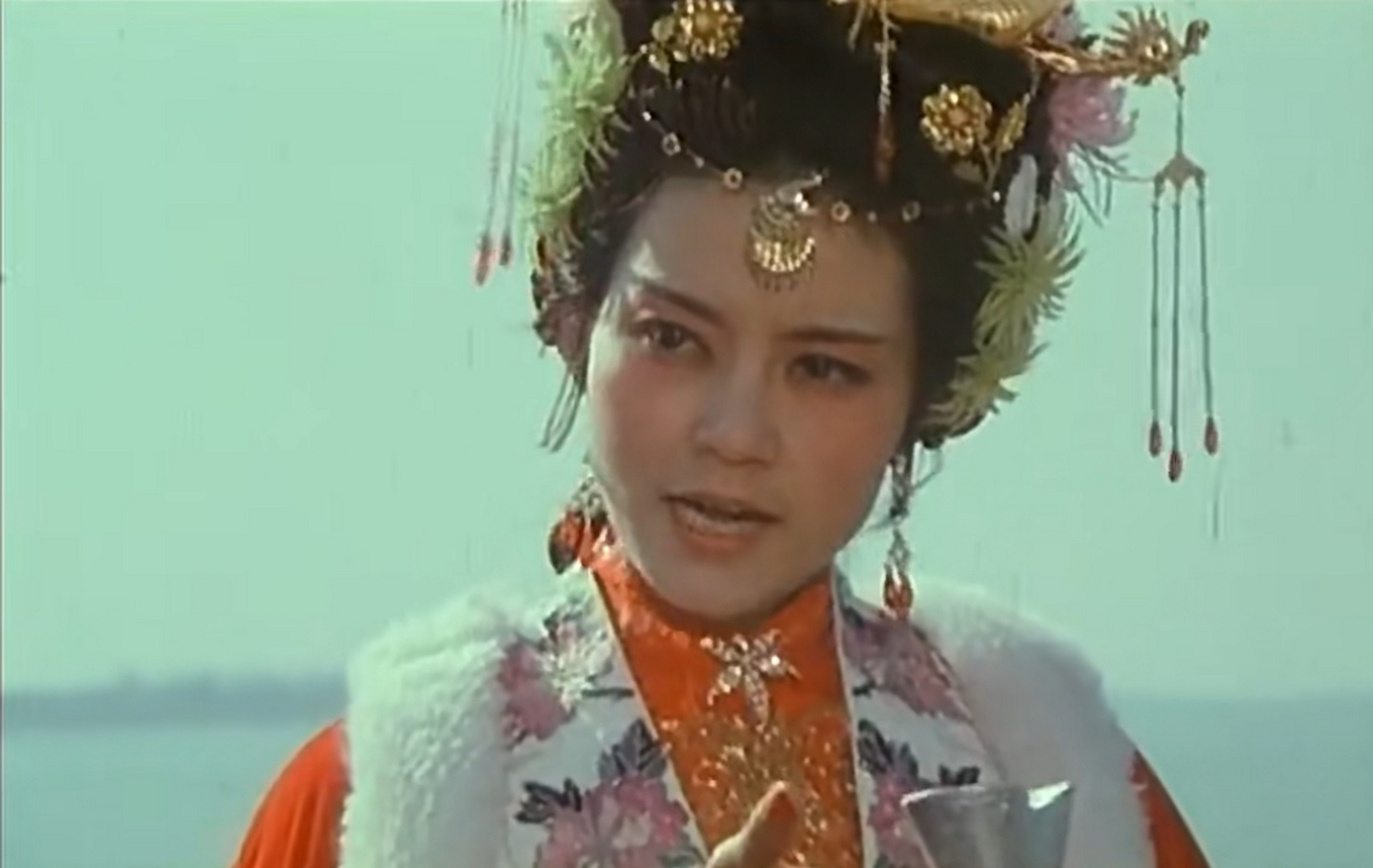 演员潘虹饰演杜十娘