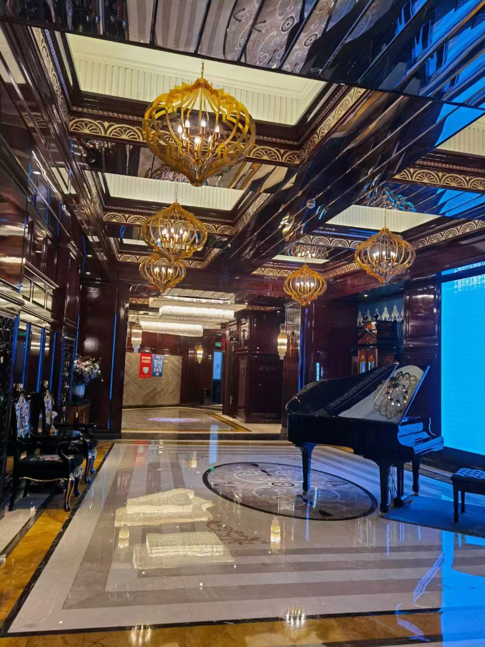 东港之夜#预定点头像看主页#   舟山东港之夜ktv创造专业的品质