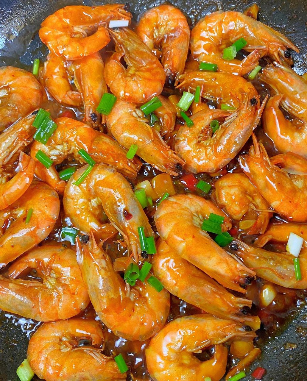 油焖大虾好吃到舔手 超级下饭的家常菜   基围虾 #夏日生活季