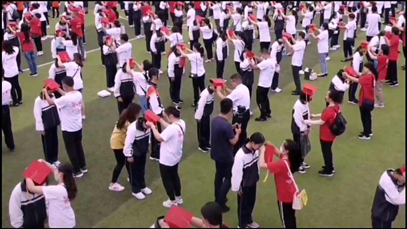 神兽出笼记高二年级同学成人礼