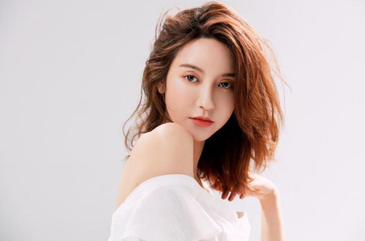 网红张大奕遭遇代购诈骗,损失千万信任危机