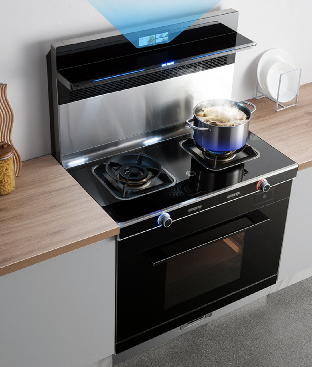 美菱集成灶的m20z烟灶消套装和ml1056z蒸烤一体款是热门型号,前者实用