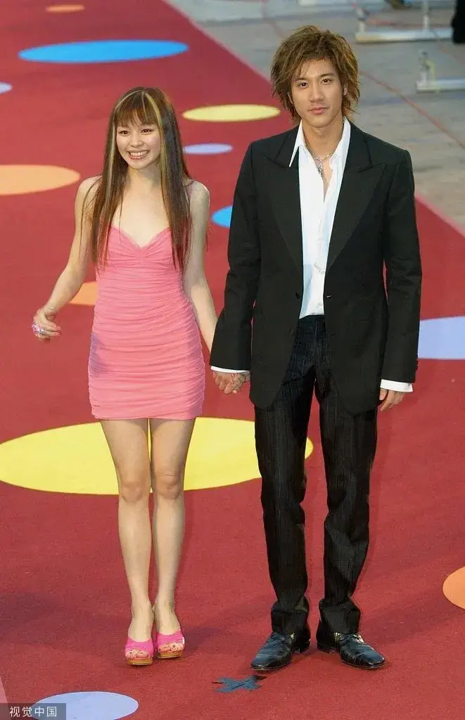 徐若瑄身材好就是敢穿啊!