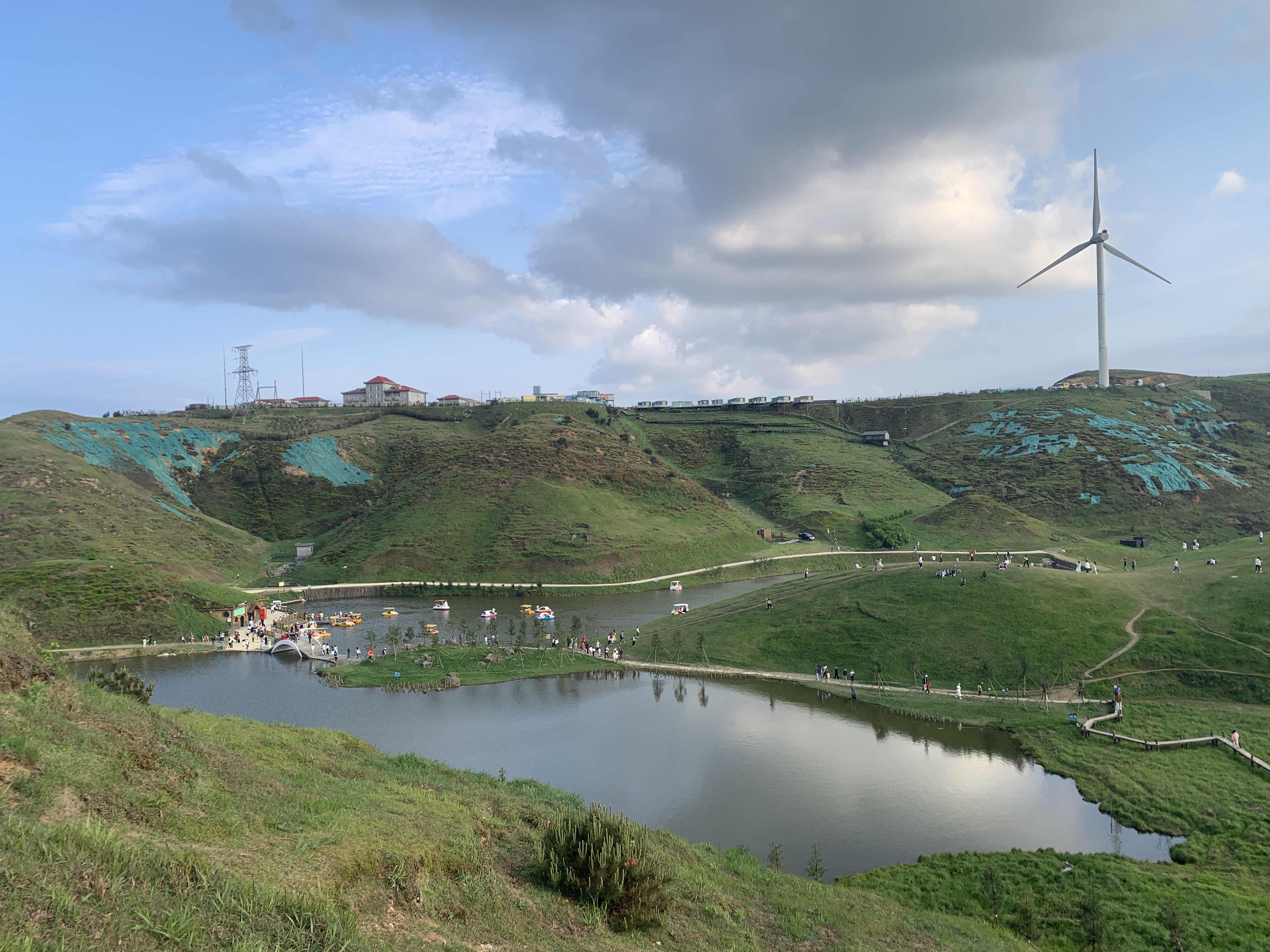 仙境之旅:探寻湖南郴州仰天湖草原美丽宁静的世外桃源