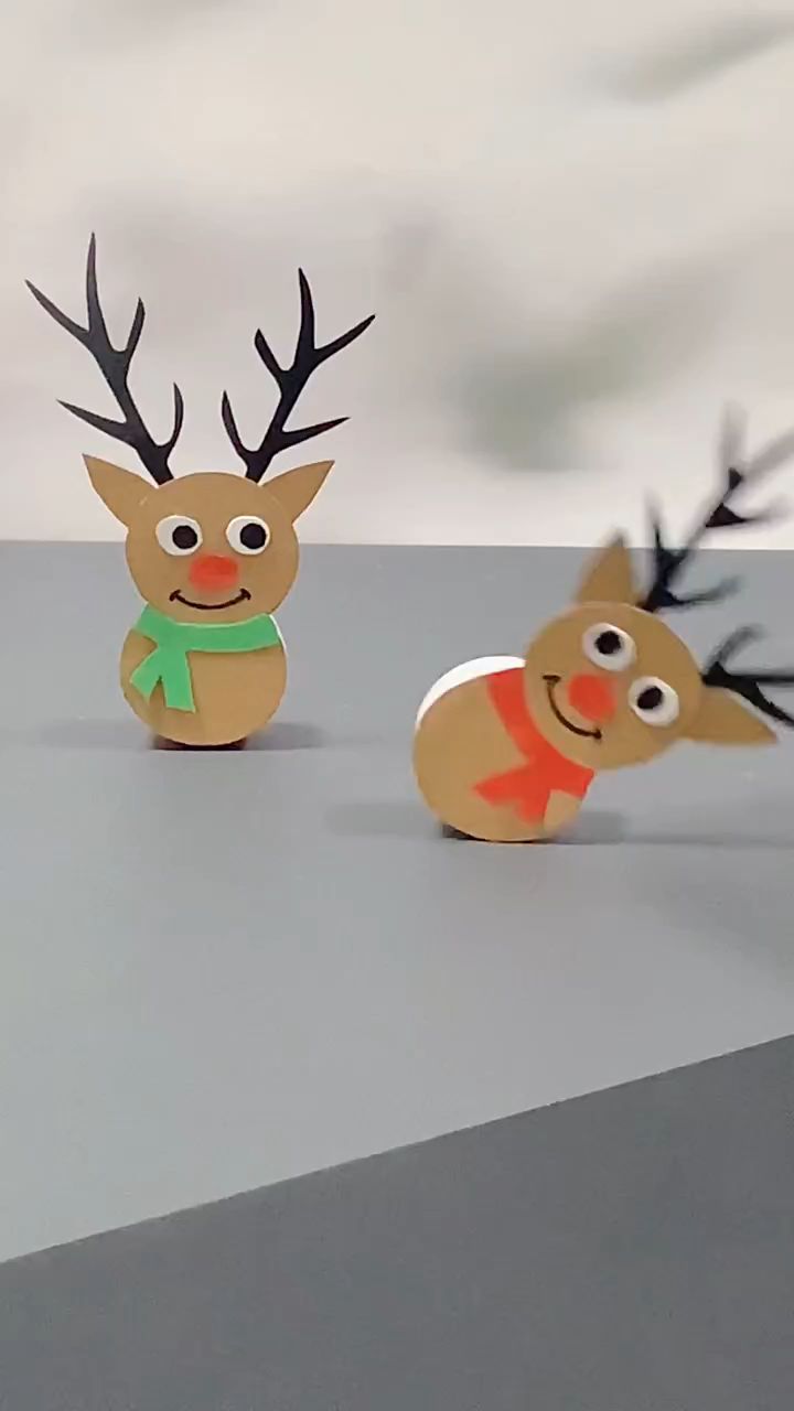 圣诞节快到了,用瓶盖给小朋友做好玩的小麋鹿不倒翁玩具吧