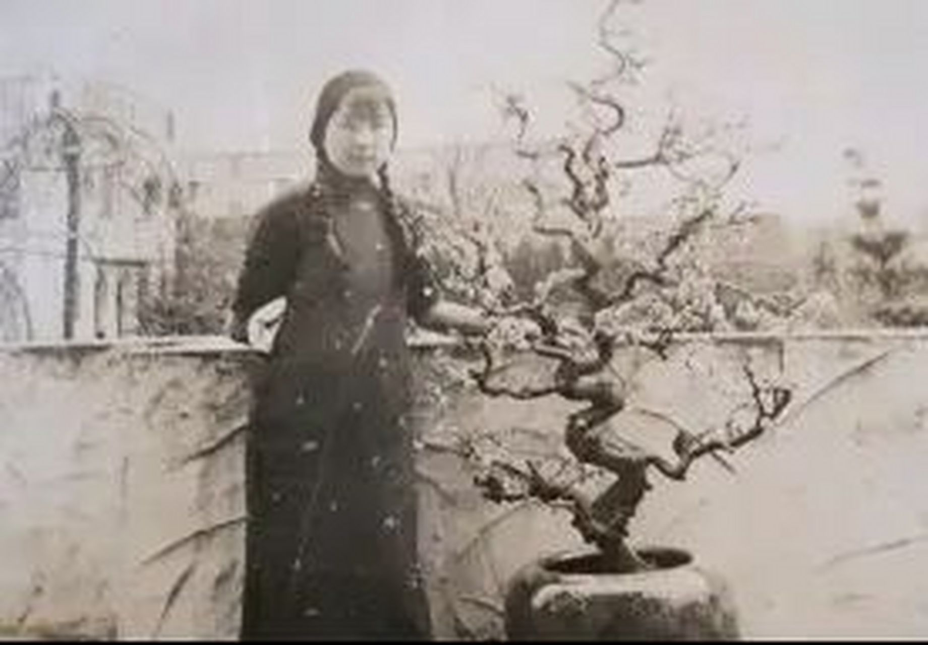1914年,阎锡山年仅31岁,迎娶了14岁的小妾许兰森.