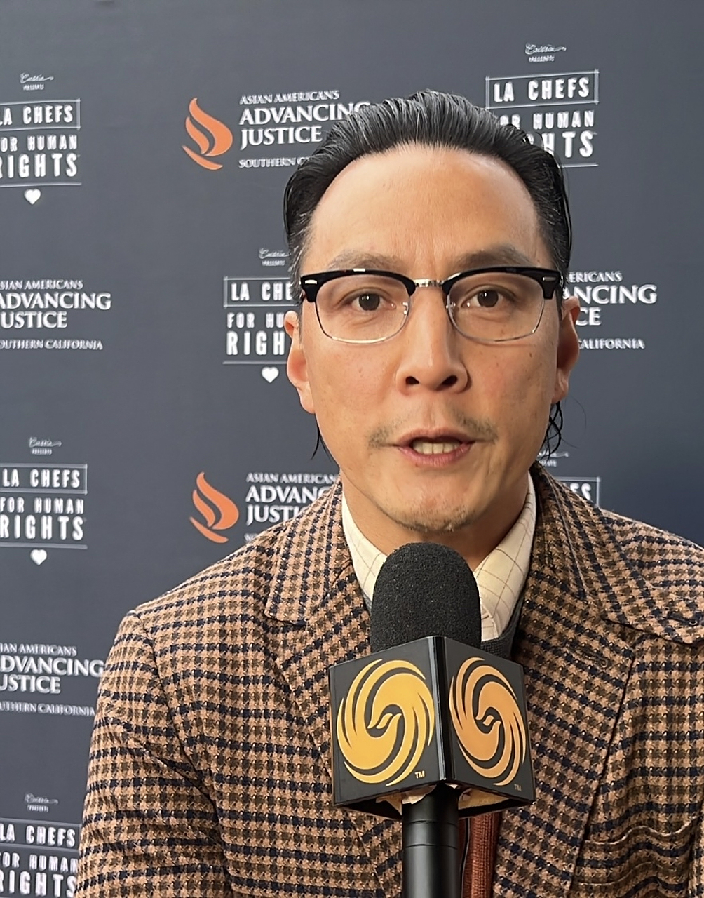 吴彦祖近照,发际线有些告急