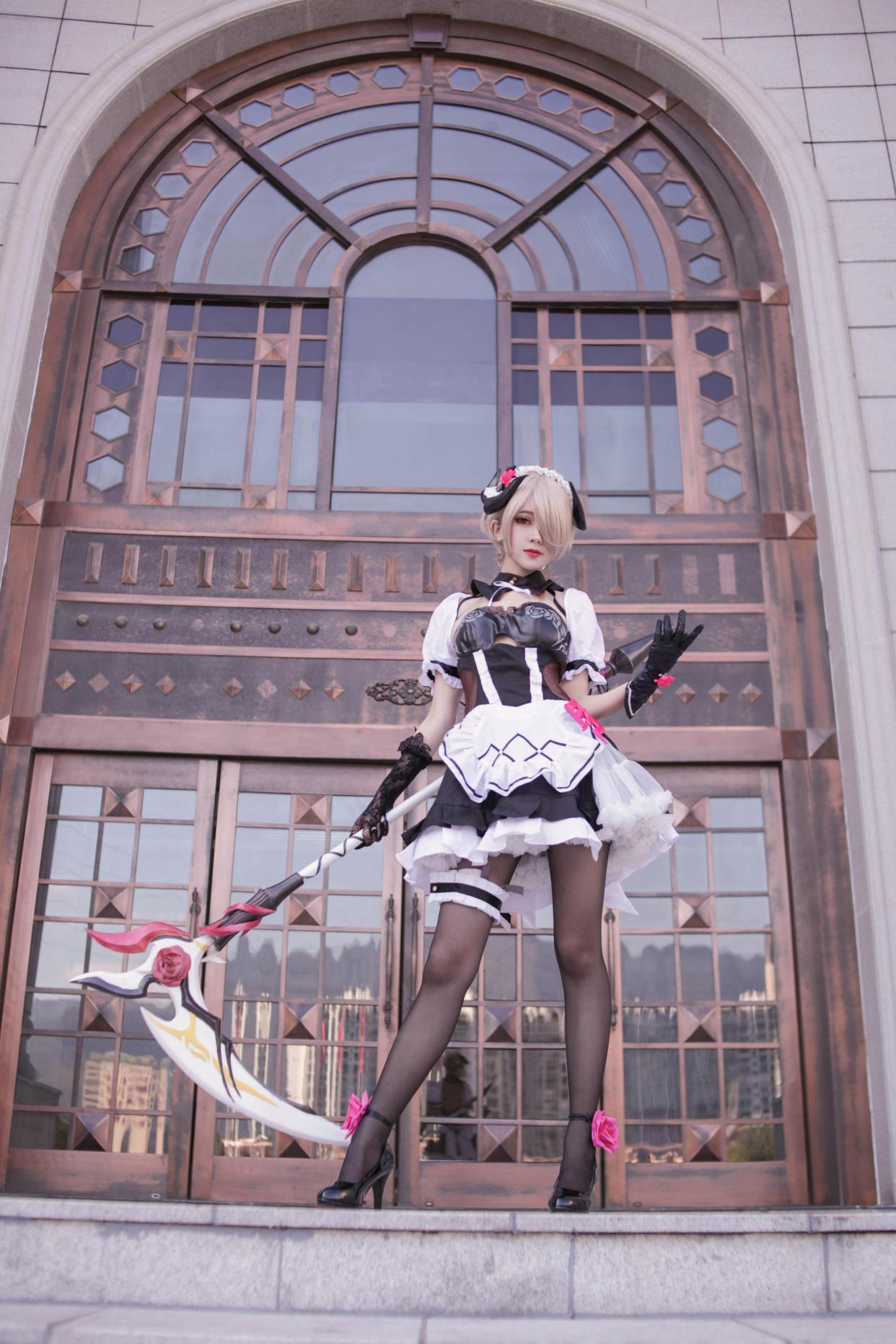 「崩坏3」cos:这个丽塔看起来好冷艳啊,有内味吗?