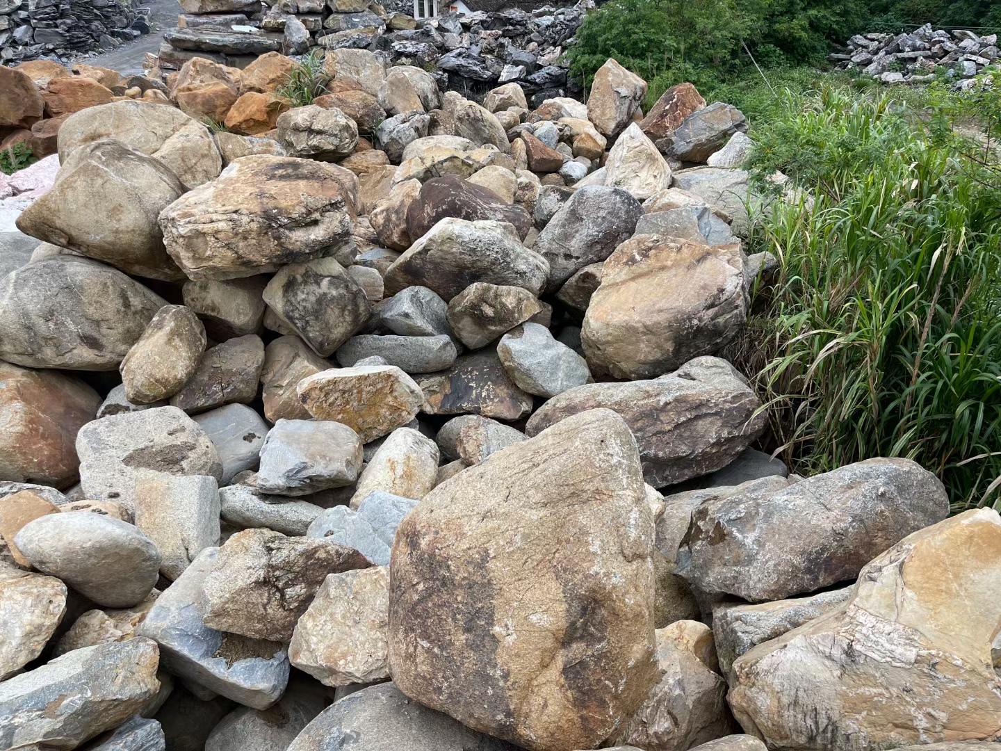 野山石产地哪里?野山石该怎么选?