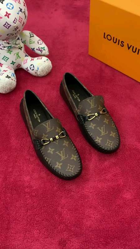 lv路易威登老花纹一脚蹬豆豆鞋大方脱俗深受时尚人士喜爱