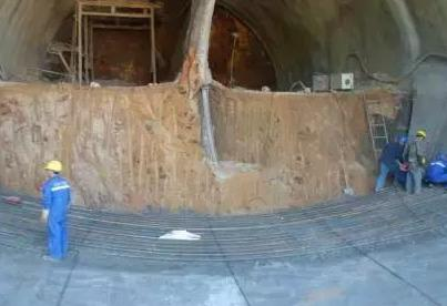 隧道工程立架及初支方法