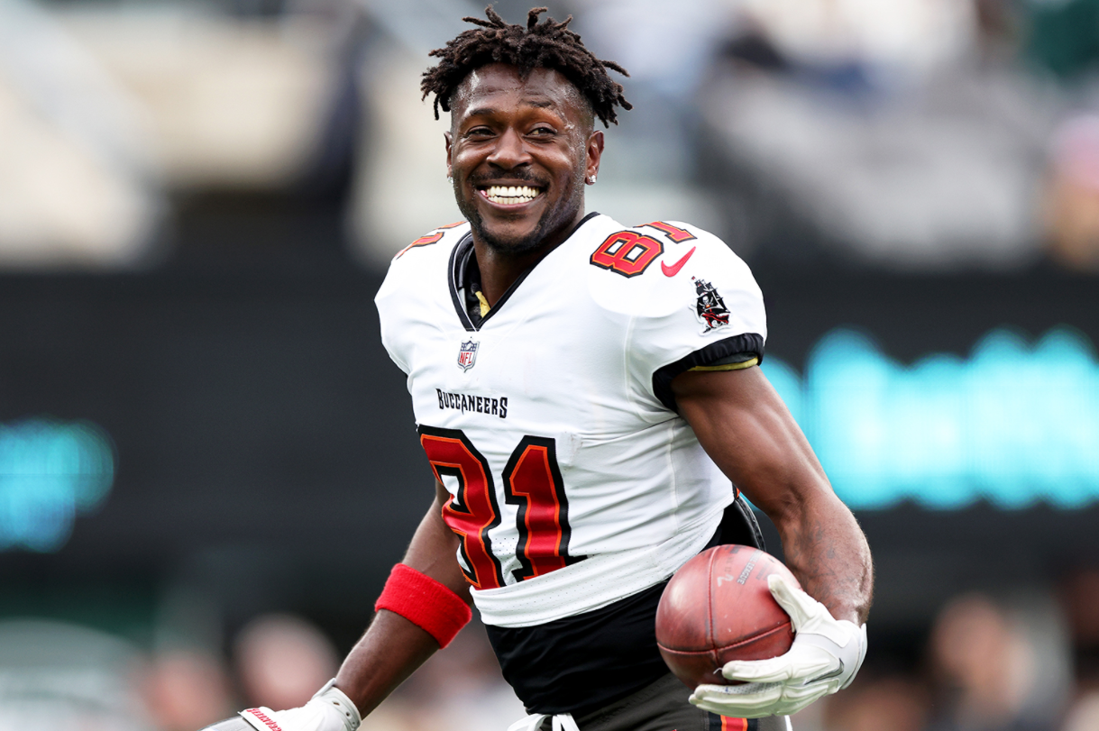 海盗队正式终止安东尼奥·布朗的合同