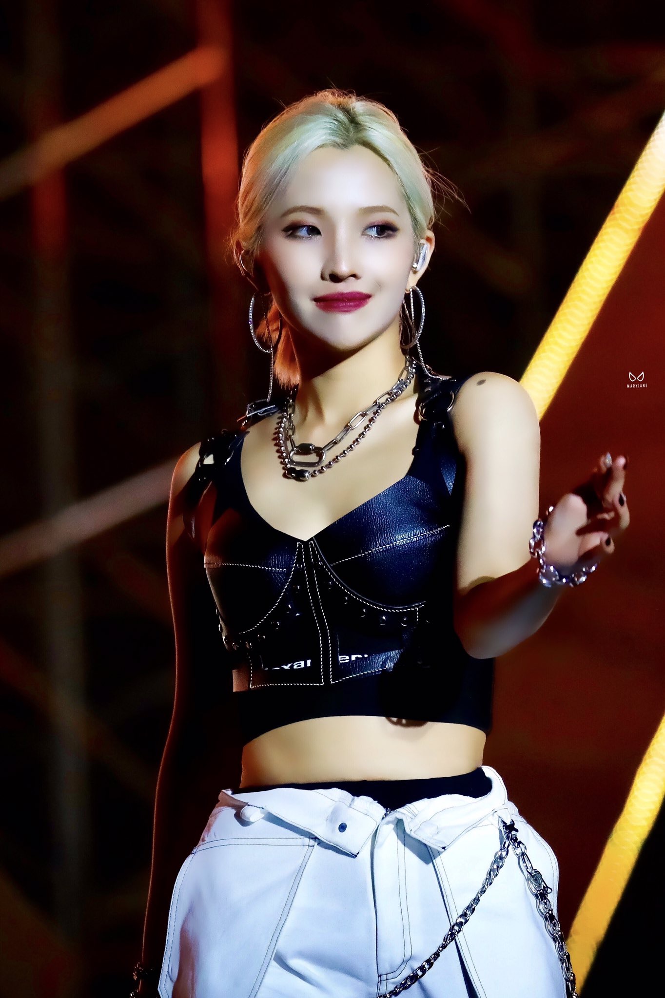 精美图集|(g)i-dle组合队长田小娟美图欣赏